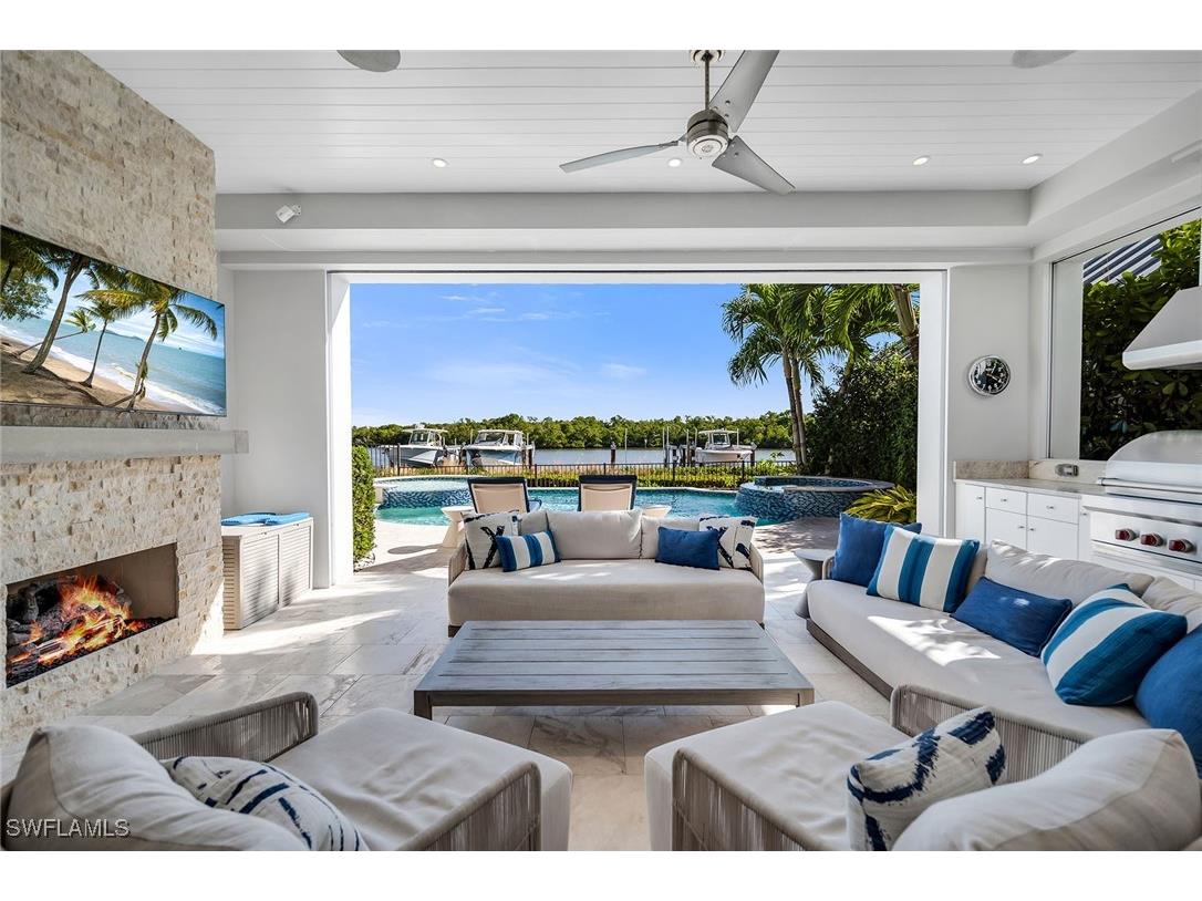 185 15th Street S Naples FL 34102 225084541 image37