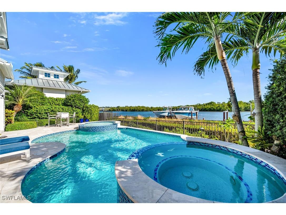 185 15th Street S Naples FL 34102 225084541 image40
