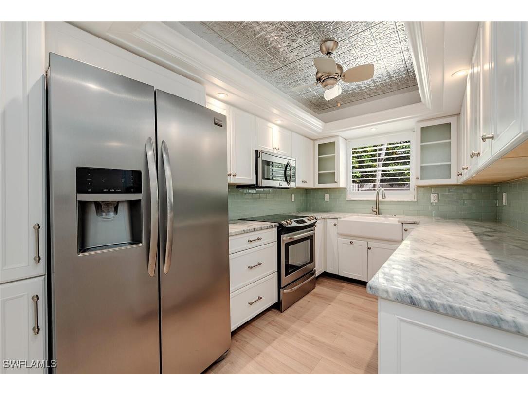 185 4th Street S #2 Naples FL 34102 225070766 image11