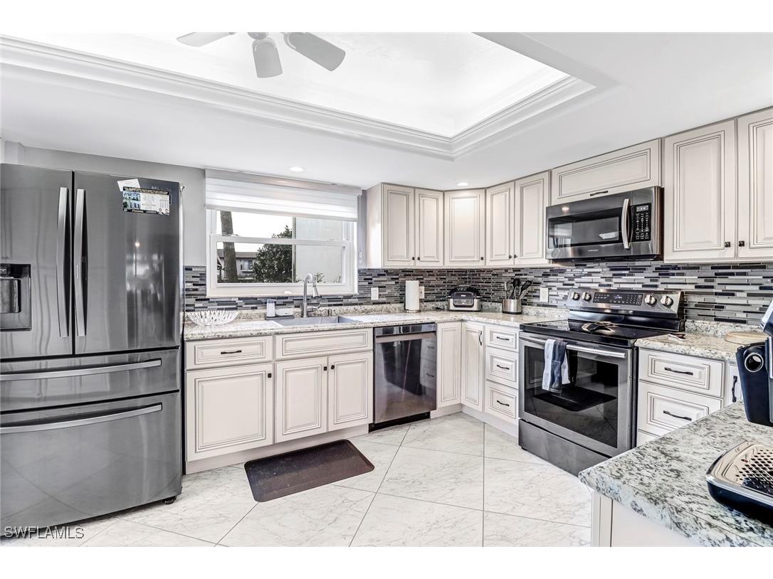 185 Cypress Way E #A-106 Naples FL 34110 226005681 image13