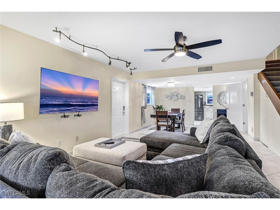 185 Cypress Way E #A-106 Naples FL 34110 226005681 image8