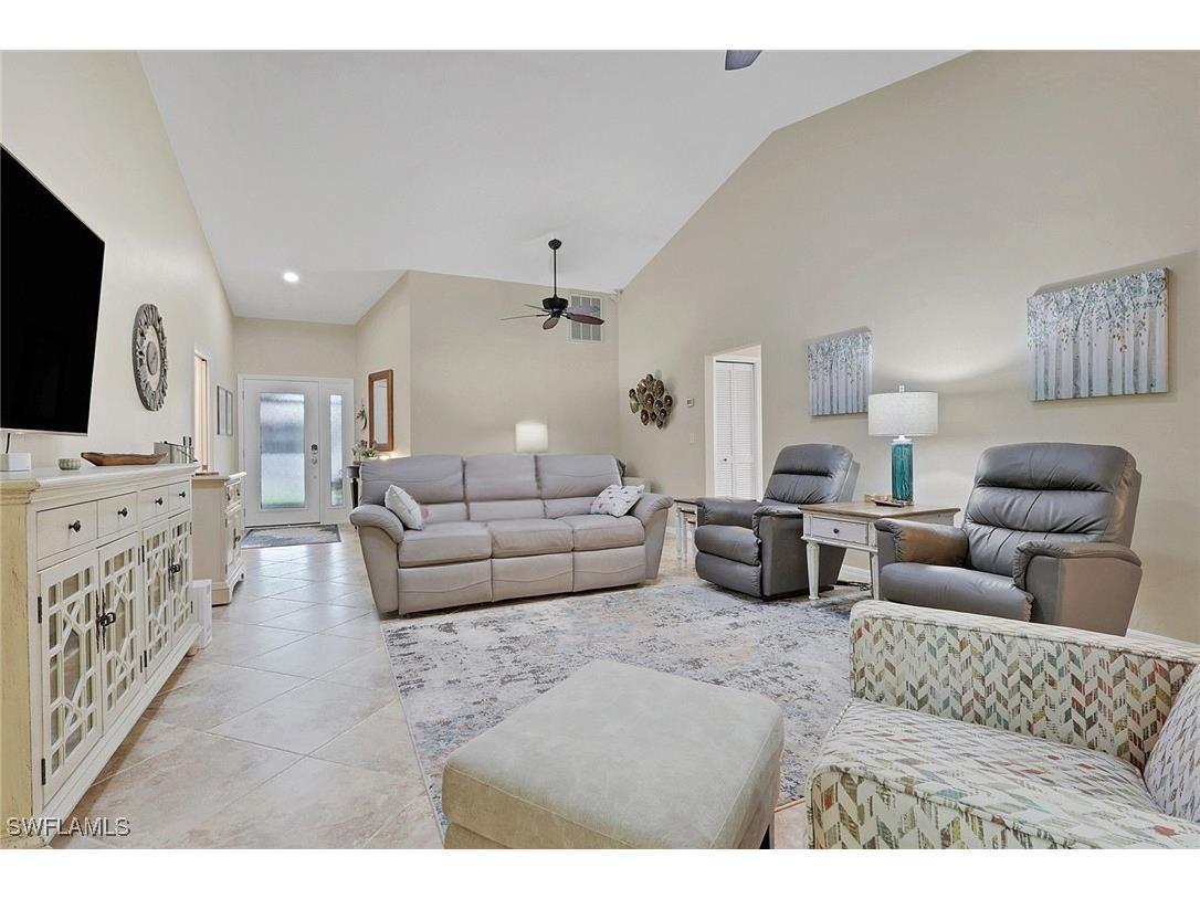 185 Fox Den Circle Naples FL 34104 225082771 image10