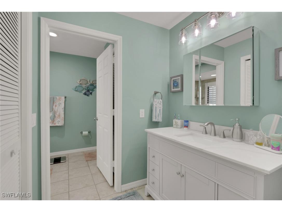 185 Fox Den Circle Naples FL 34104 225082771 image20