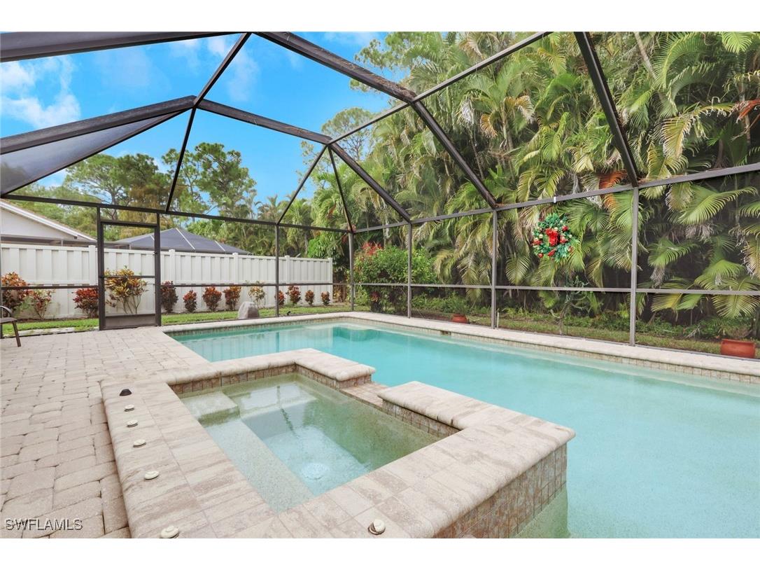 185 Fox Den Circle Naples FL 34104 225082771 image24