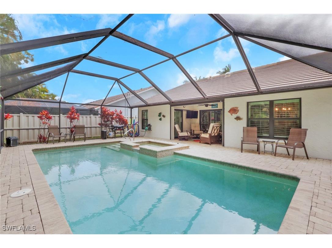 185 Fox Den Circle Naples FL 34104 225082771 image25