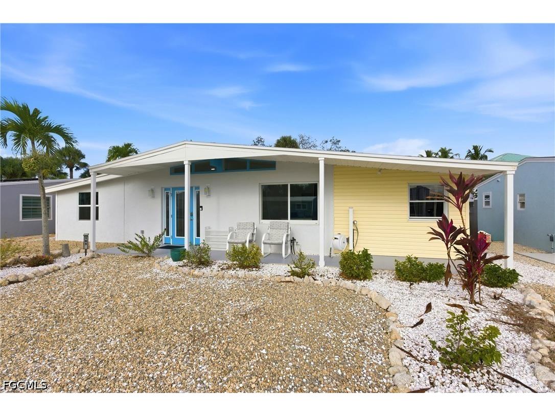 185 Hibiscus Drive Fort Myers Beach FL 33931 2026014044 image2