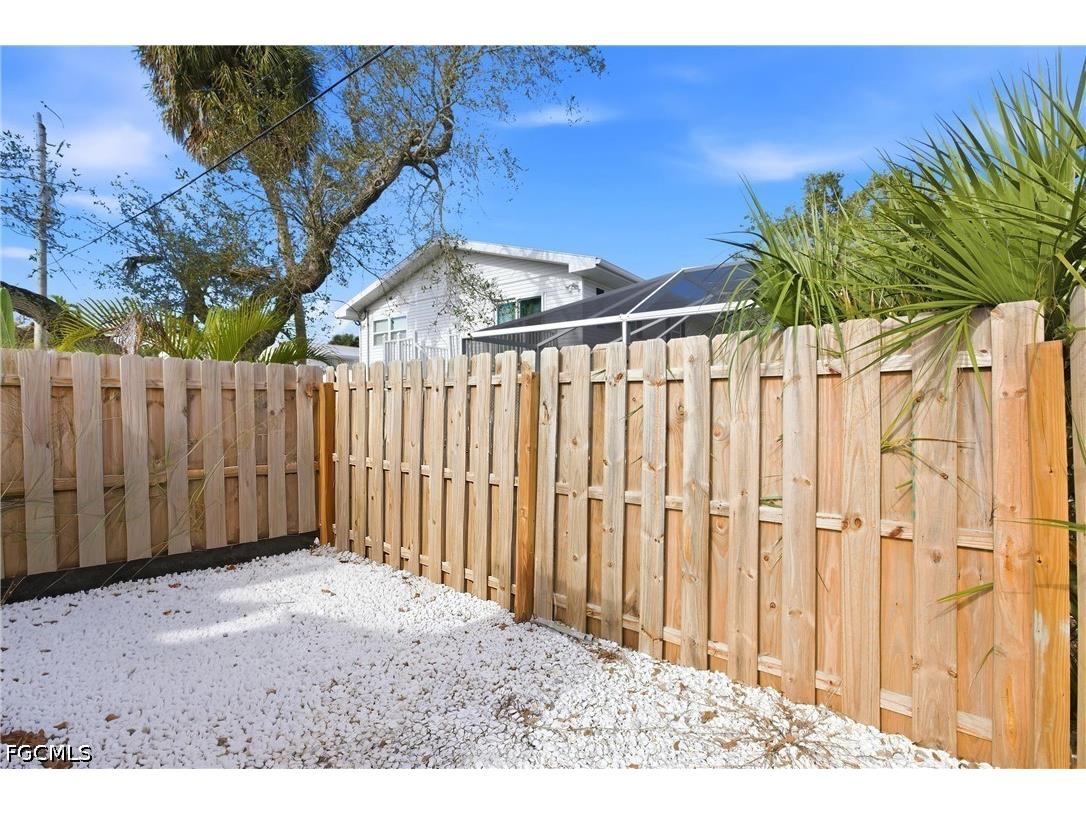 185 Hibiscus Drive Fort Myers Beach FL 33931 2026014044 image37