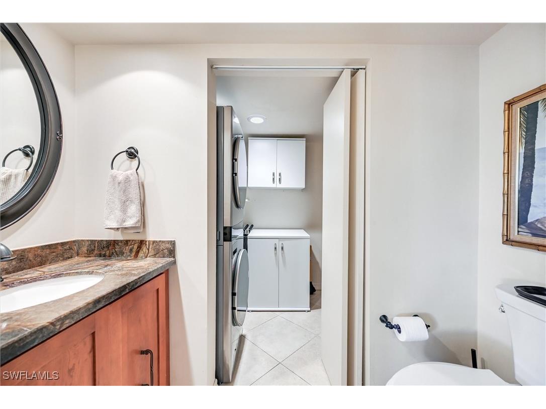 185 Lake Point Lane #8B Naples FL 34112 226002131 image30
