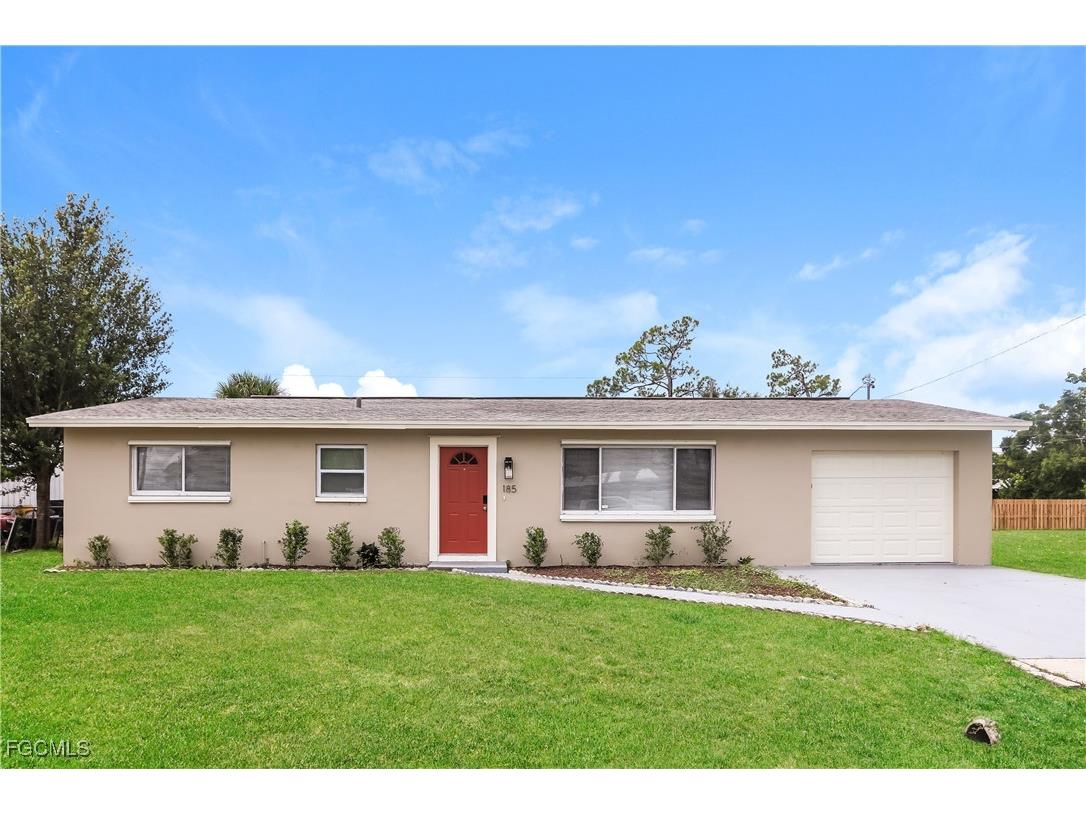 185 Norfolk Avenue NW Port Charlotte FL 33952 2025021217 image1