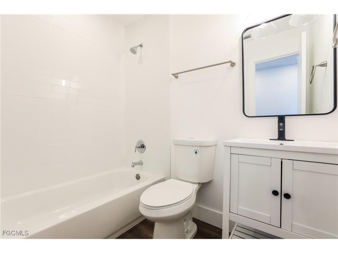 185 Norfolk Avenue NW Port Charlotte FL 33952 2025021217 image14