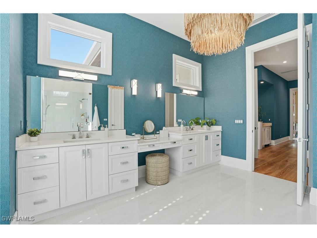 185 North Lake Drive Naples FL 34102 225082735 image18