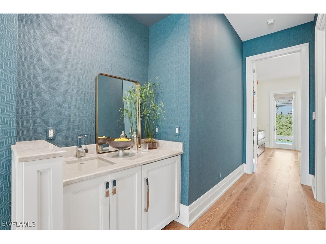 185 North Lake Drive Naples FL 34102 225082735 image19