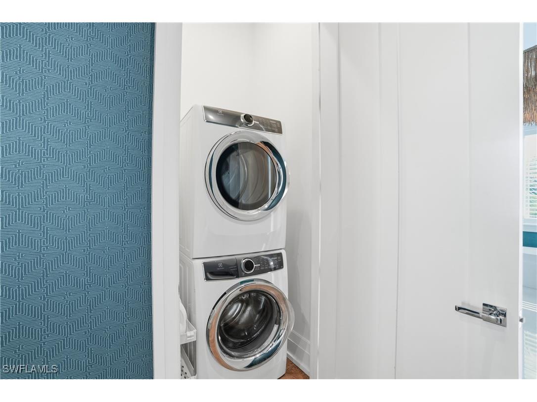 185 North Lake Drive Naples FL 34102 225082735 image20