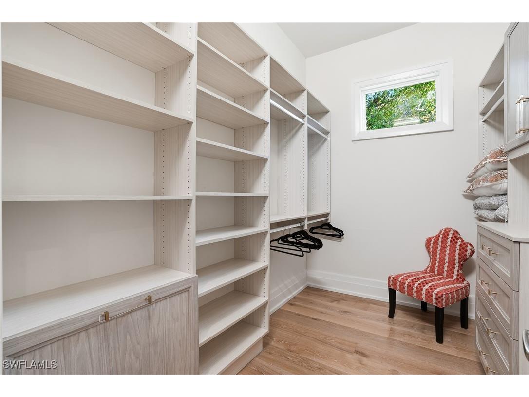 185 North Lake Drive Naples FL 34102 225082735 image22