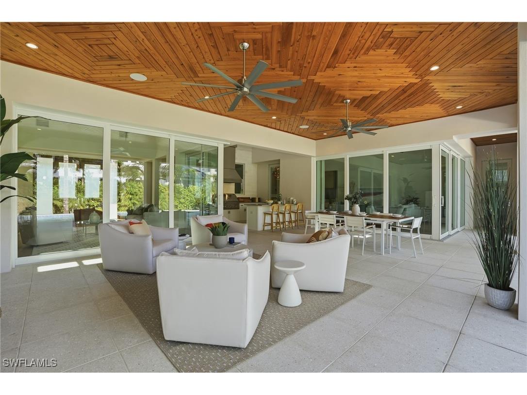 185 North Lake Drive Naples FL 34102 225082735 image23