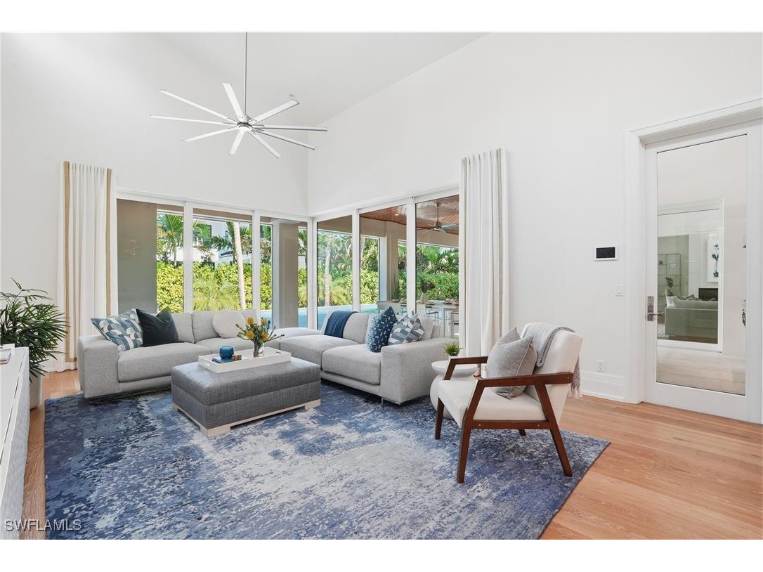 185 North Lake Drive Naples FL 34102 225082735 image6