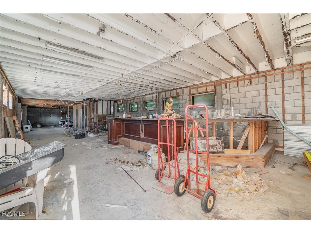 185 Old San Carlos Boulevard Fort Myers Beach FL 33931 2025020983 image7