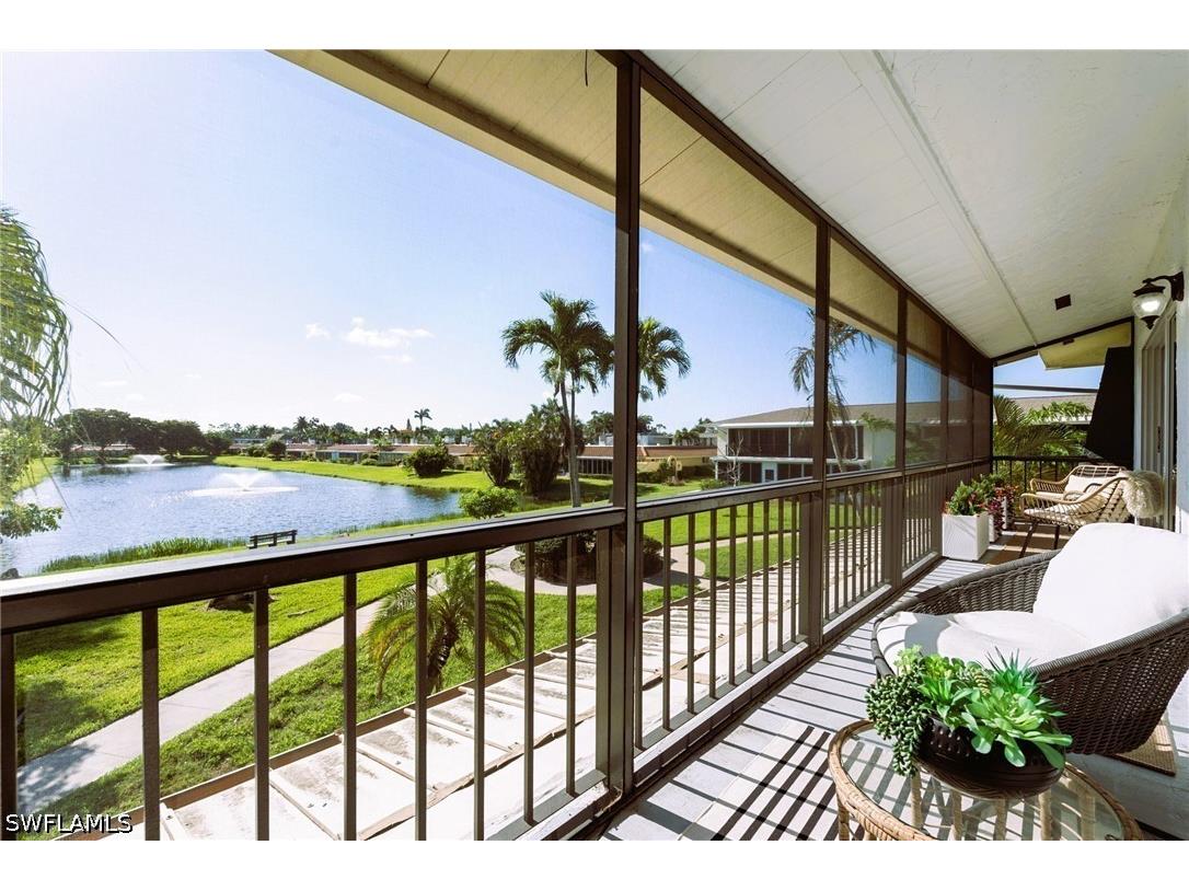 185 Palm Drive #18L Naples FL 34112 226020505 image2