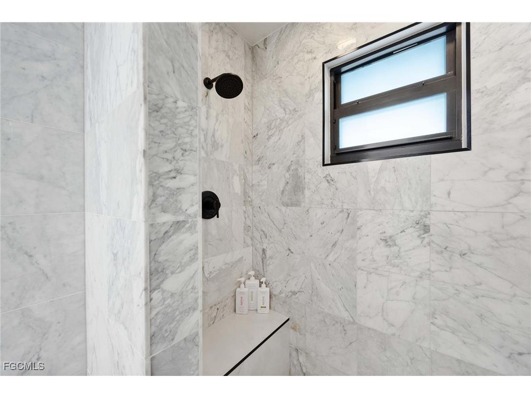 185 Palm River Boulevard Naples FL 34110 2025008484 image22