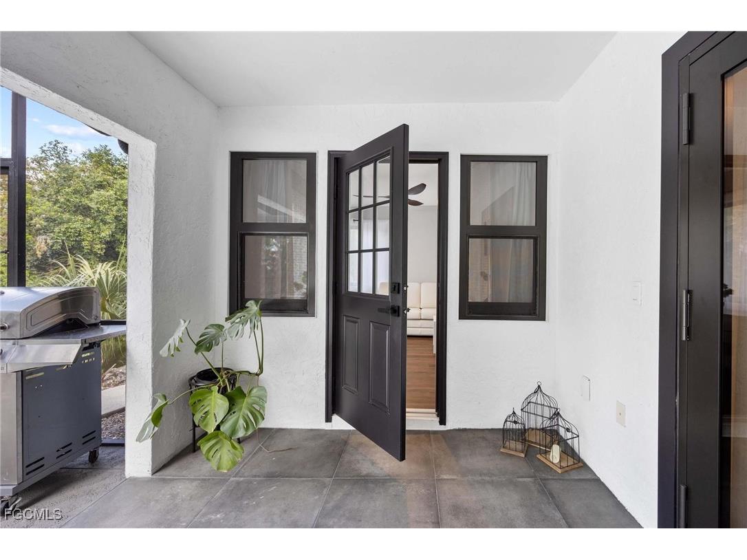 185 Palm River Boulevard Naples FL 34110 2025008484 image30