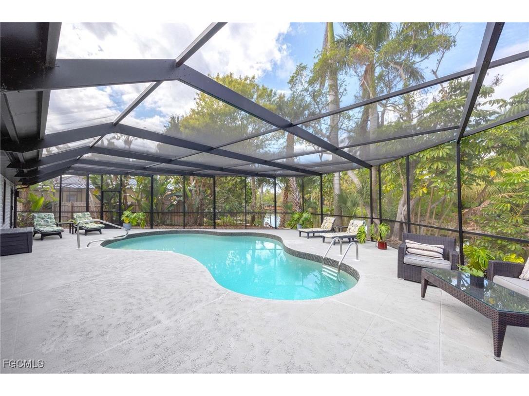 185 Palm River Boulevard Naples FL 34110 2025008484 image35