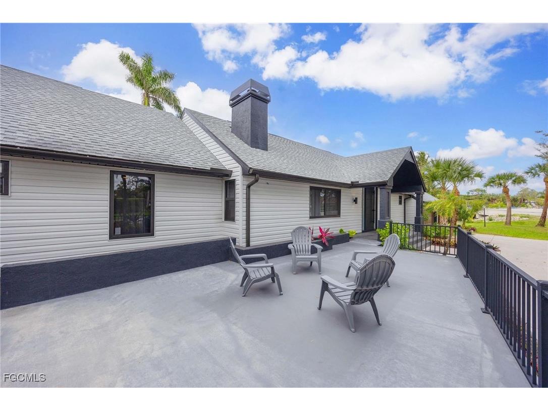 185 Palm River Boulevard Naples FL 34110 2025008484 image47