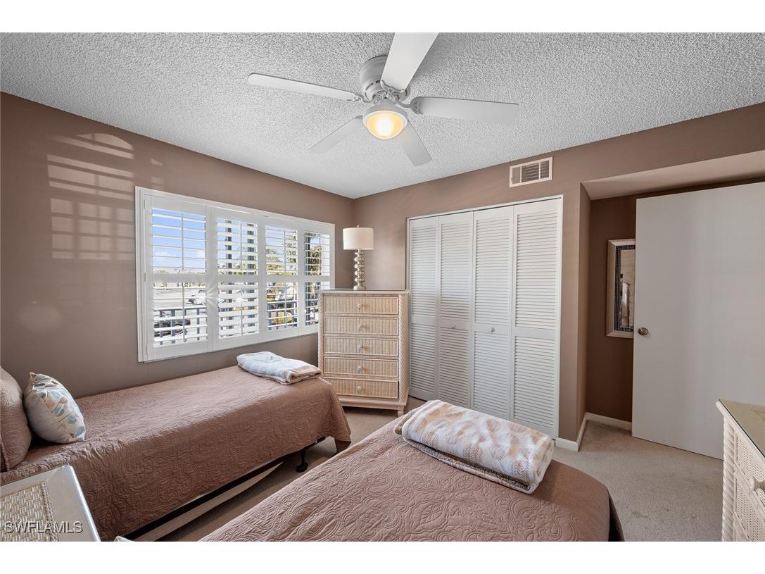 185 Penny Lane #4 Naples FL 34112 225029296 image39