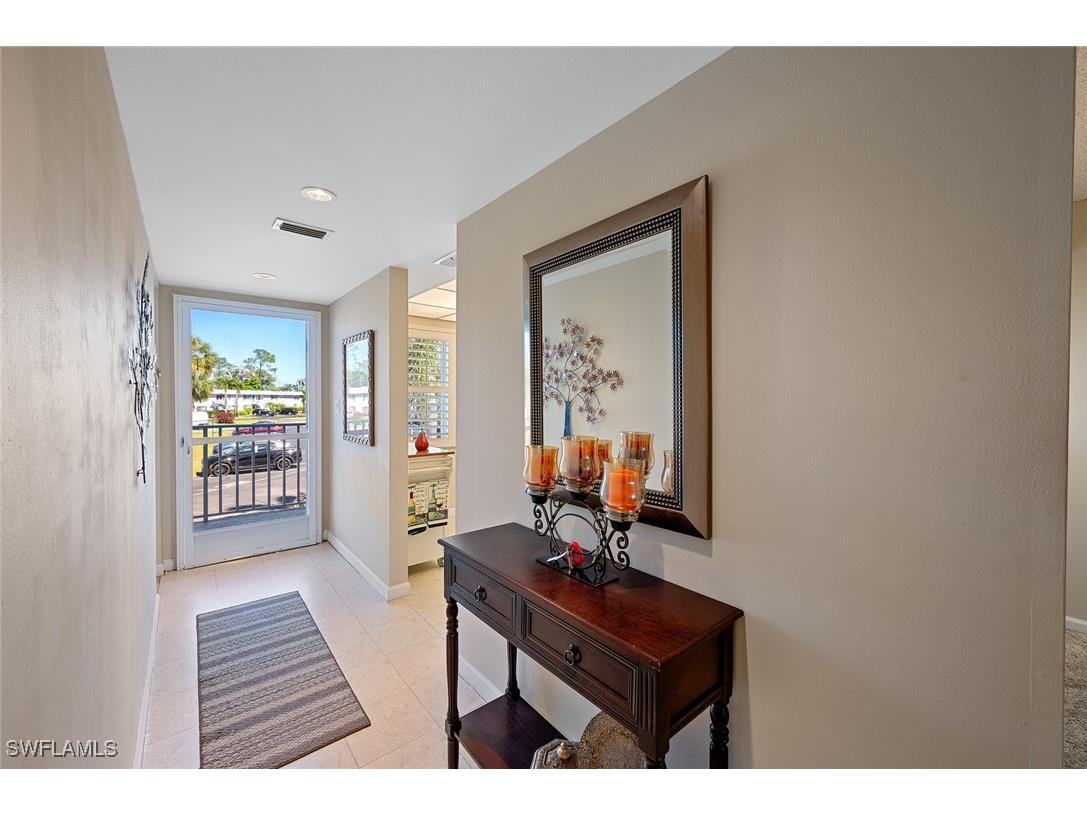 185 Penny Lane #4 Naples FL 34112 225029296 image4