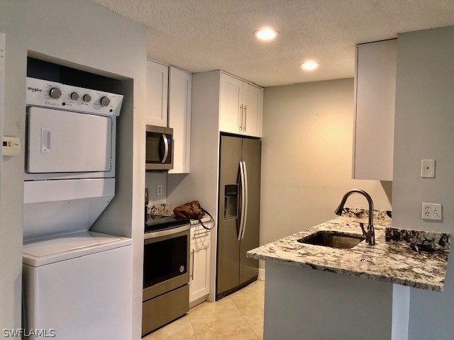 185 Santa Clara #11 Naples FL 34104 223004883 image1