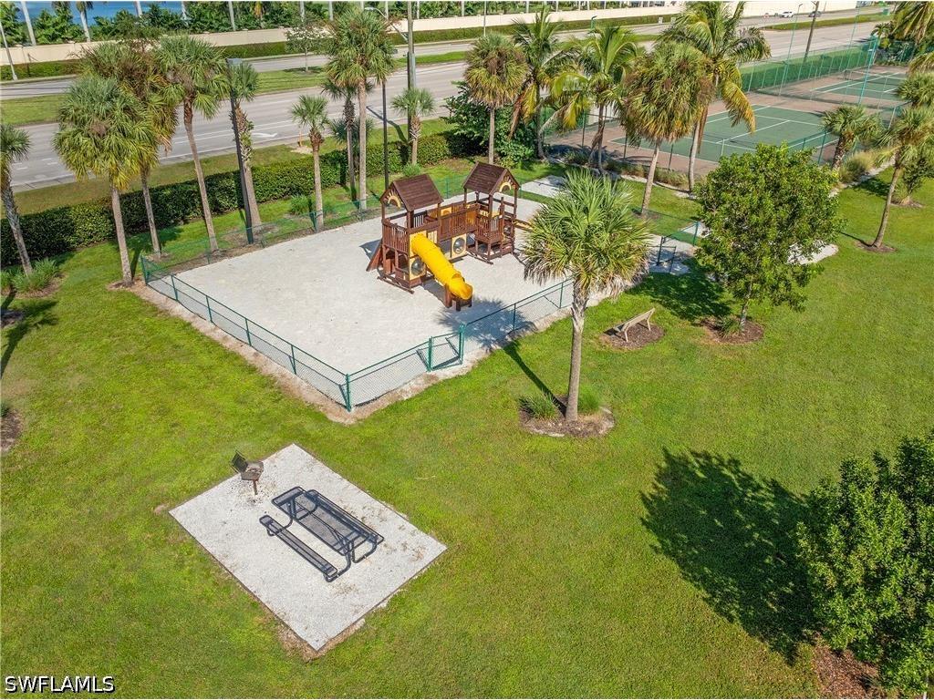 185 Santa Clara Drive #13 Naples FL 34104 226021592 image32