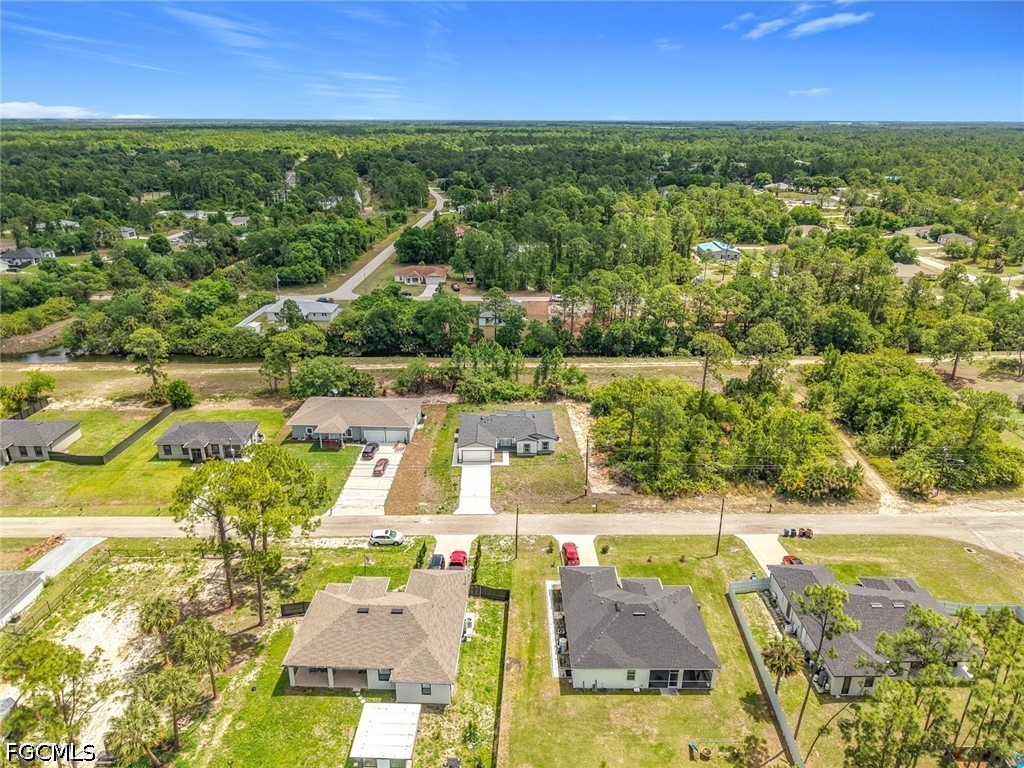 185 Thornton Avenue S Lehigh Acres FL 33974 2026016954 image1