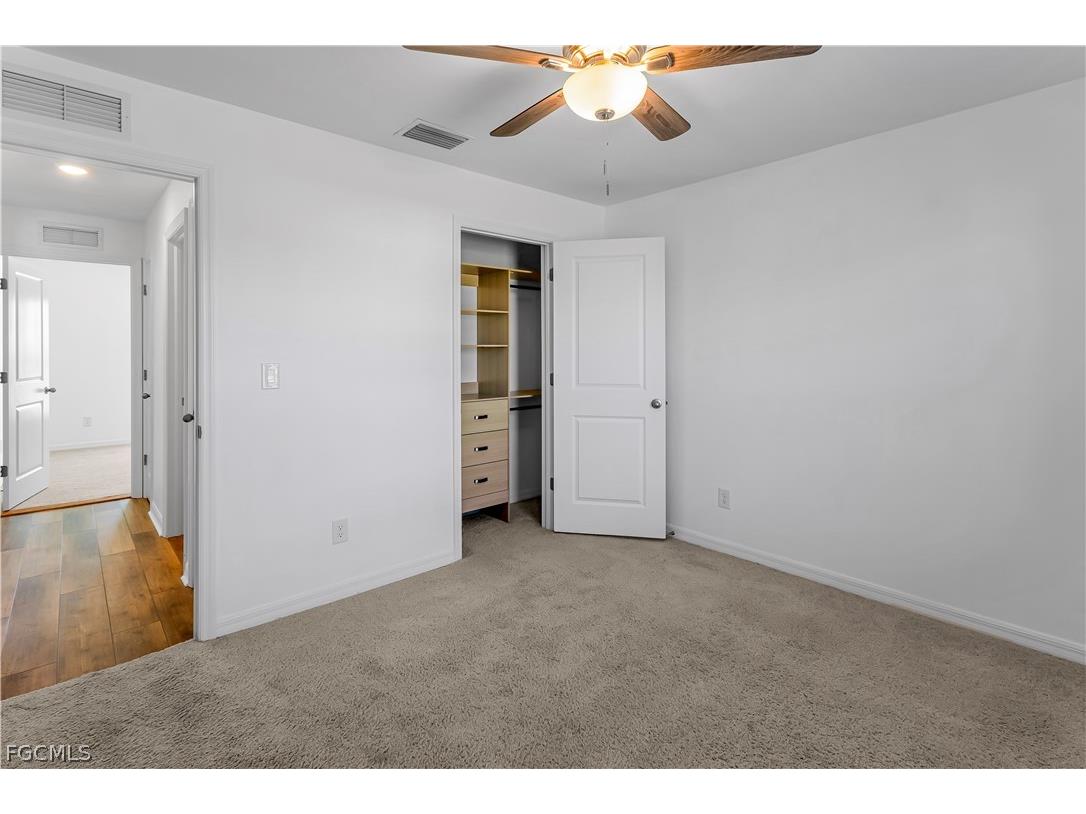 185 Yager Circle Fort Myers FL 33913 2026013548 image28