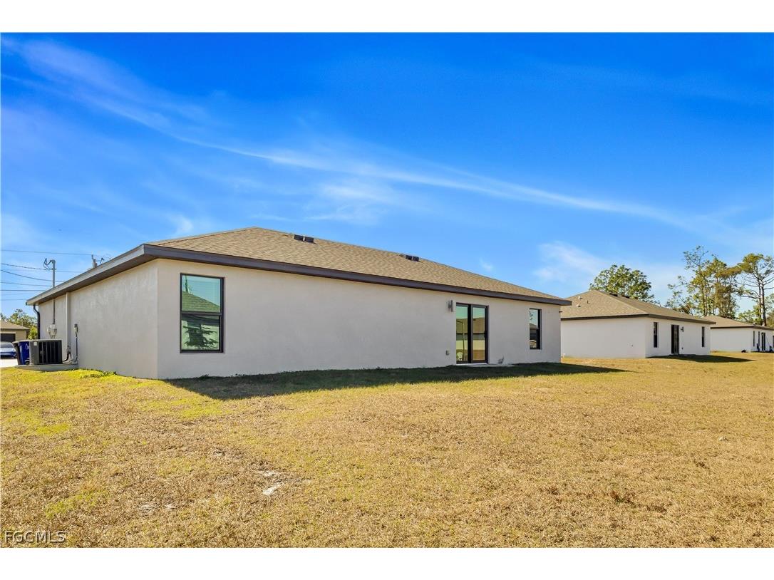 185 Yager Circle Fort Myers FL 33913 2026013548 image34