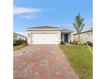 18505 Cronin Sand Lane North Fort Myers FL 33917 224031702 image1