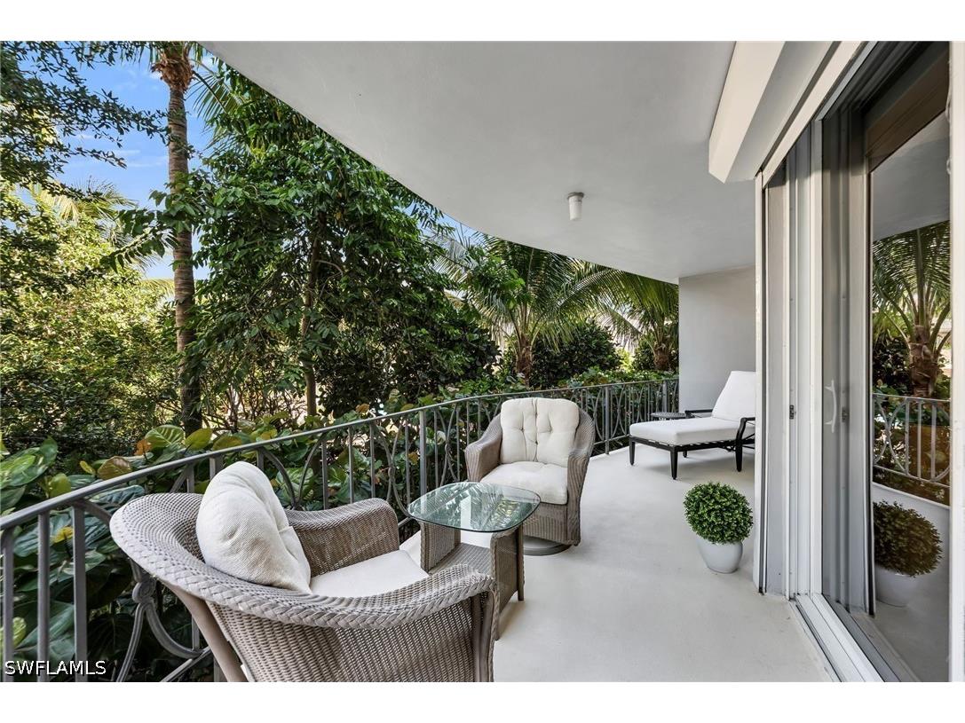 1851 Gulf Shore Boulevard N #103 Naples FL 34102 226017608 image15