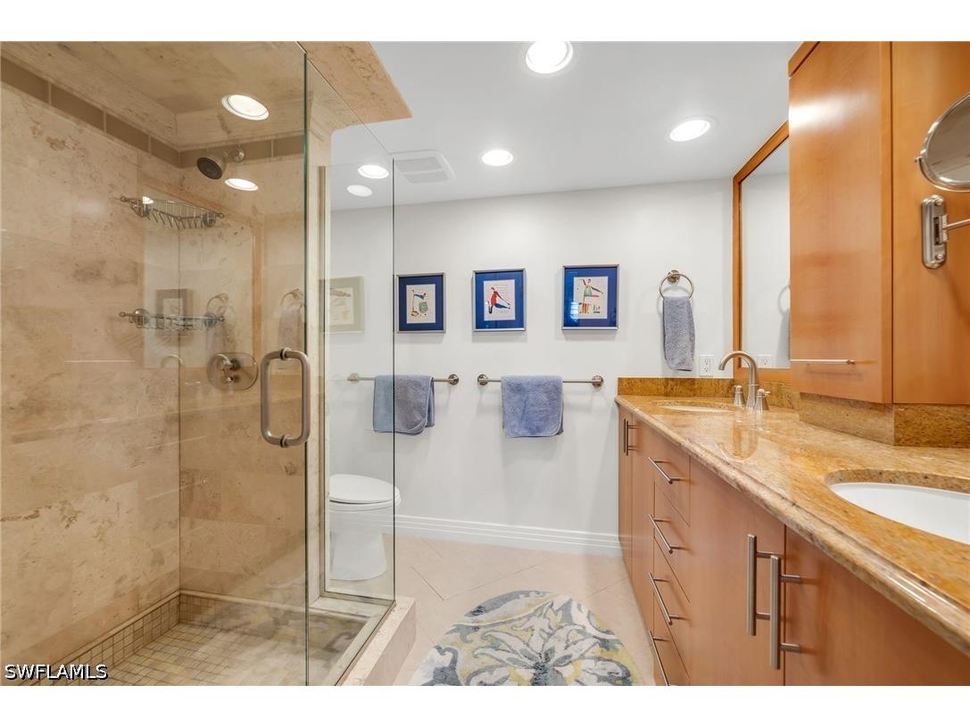 1851 Gulf Shore Boulevard N #103 Naples FL 34102 226017608 image20
