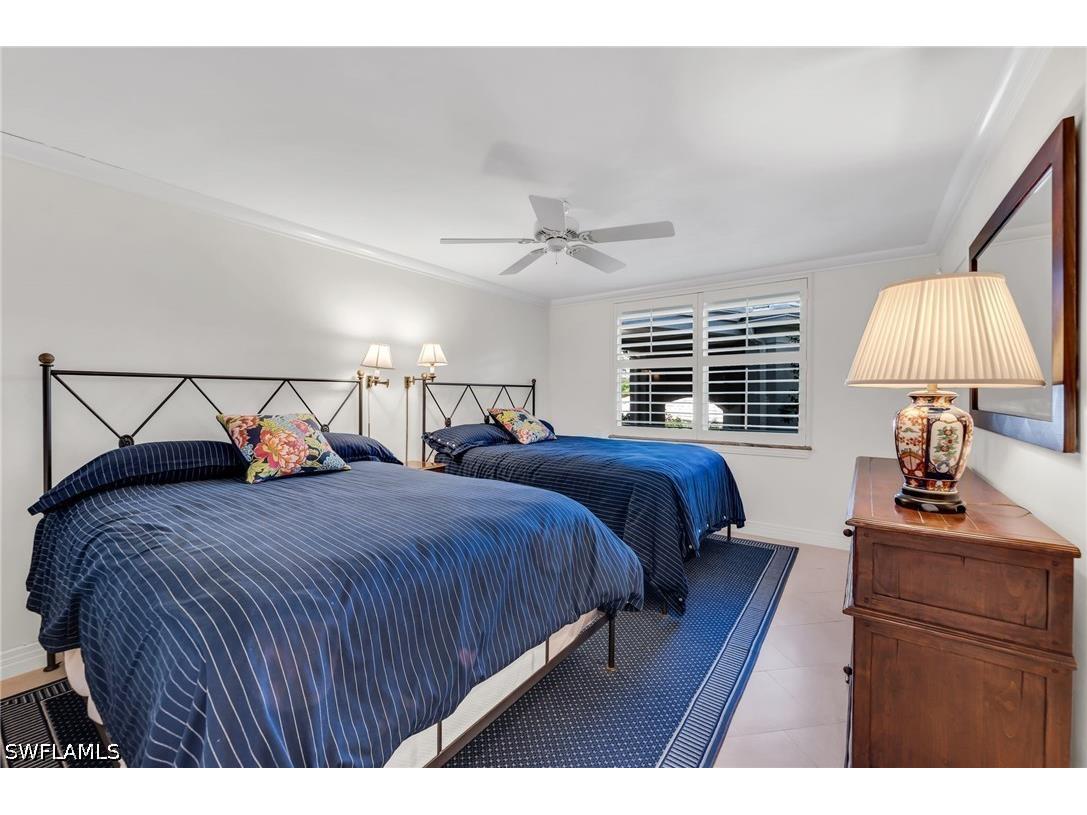 1851 Gulf Shore Boulevard N #103 Naples FL 34102 226017608 image21