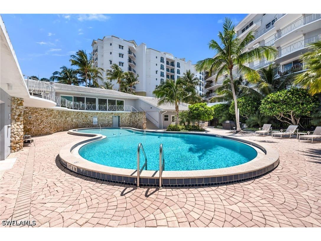 1851 Gulf Shore Boulevard N #103 Naples FL 34102 226017608 image23