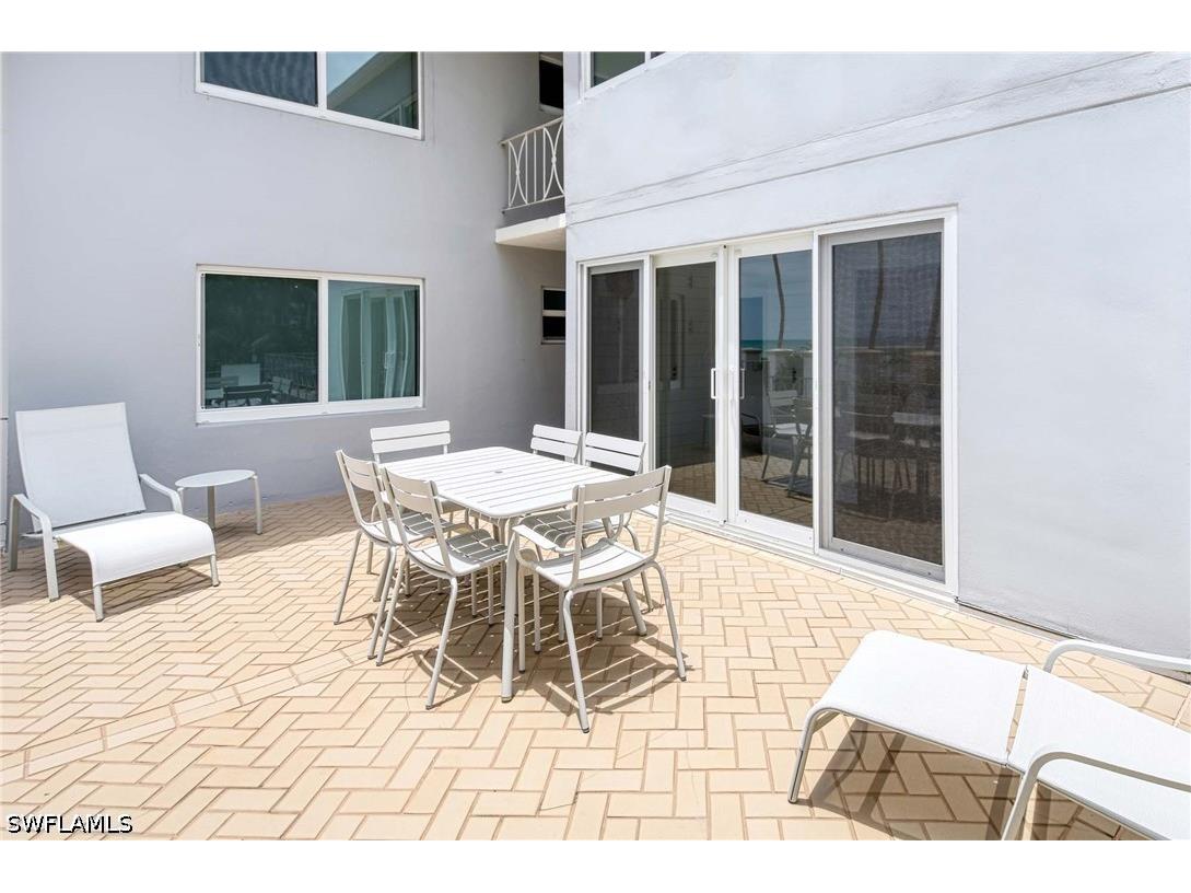 1851 Gulf Shore Boulevard N #4 Naples FL 34102 226018568 image11