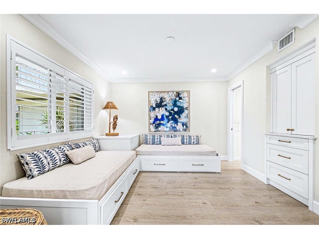 1851 Gulf Shore Boulevard N #4 Naples FL 34102 226018568 image20