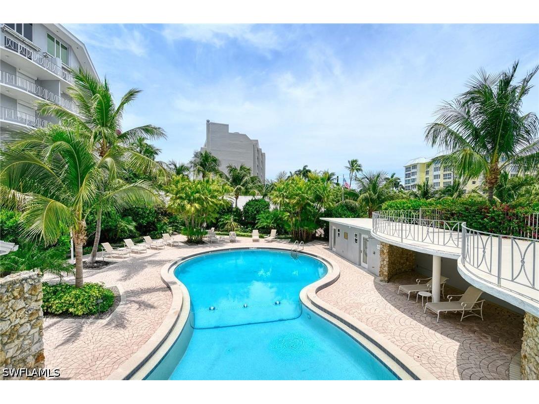 1851 Gulf Shore Boulevard N #4 Naples FL 34102 226018568 image29