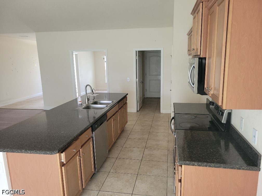 1852 Valmont Street Lehigh Acres FL 33972 2026020663 image3