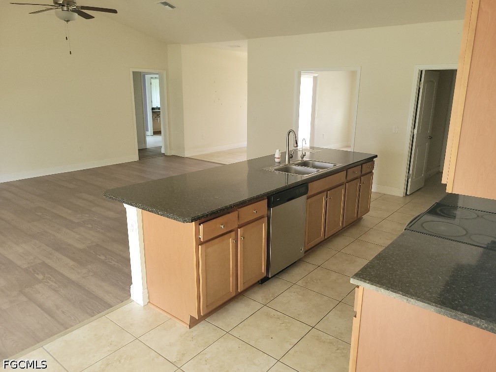 1852 Valmont Street Lehigh Acres FL 33972 2026020663 image4
