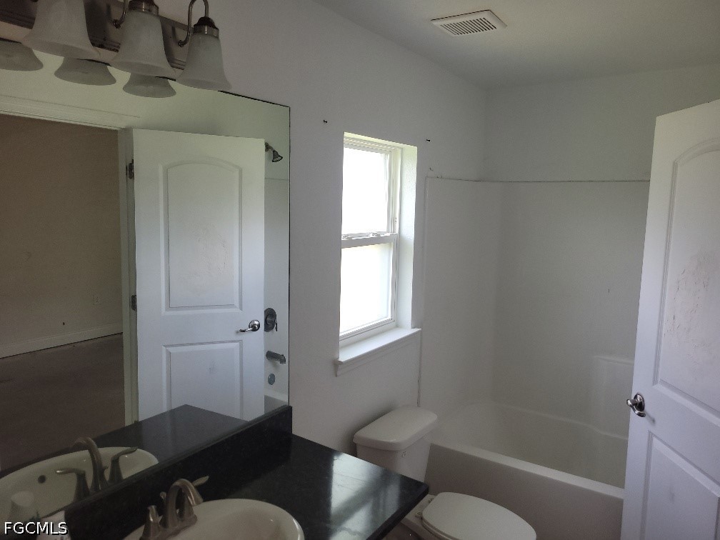 1852 Valmont Street Lehigh Acres FL 33972 2026020663 image8