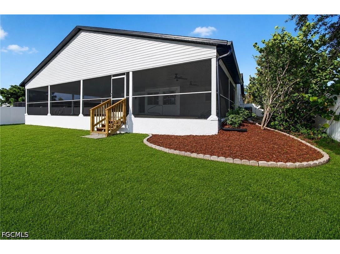 18521 Phlox Drive Fort Myers FL 33967 2026024574 image29