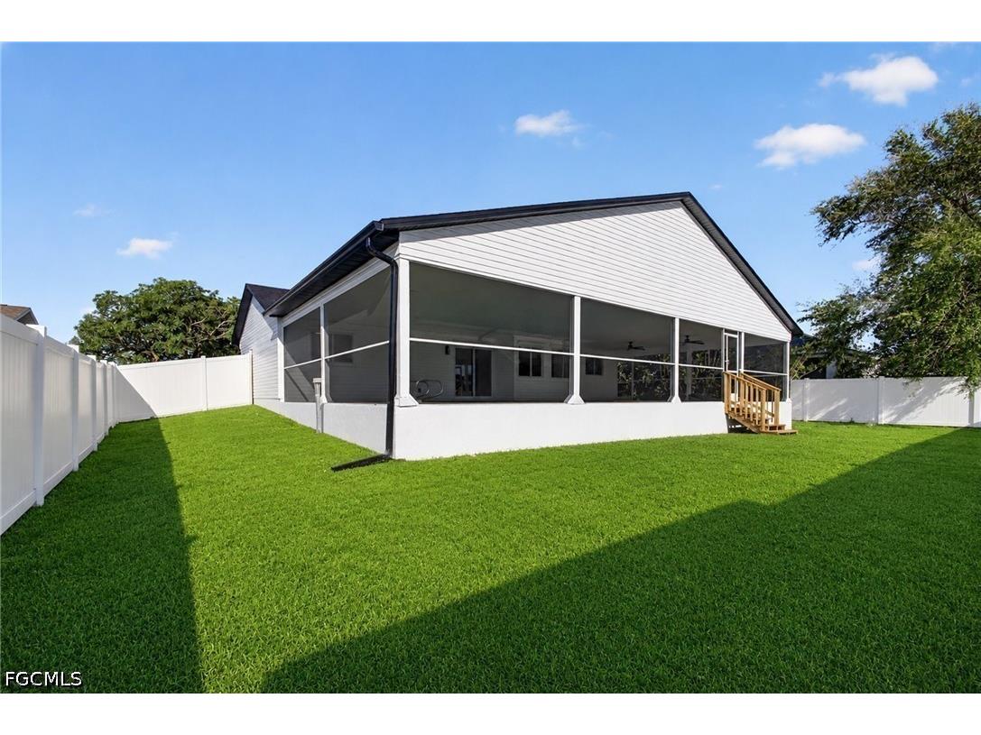 18521 Phlox Drive Fort Myers FL 33967 2026024574 image30