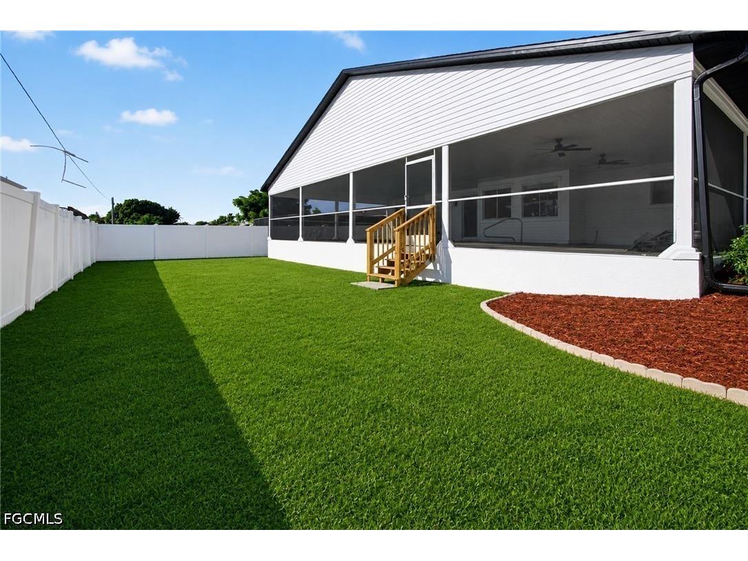 18521 Phlox Drive Fort Myers FL 33967 2026024574 image31