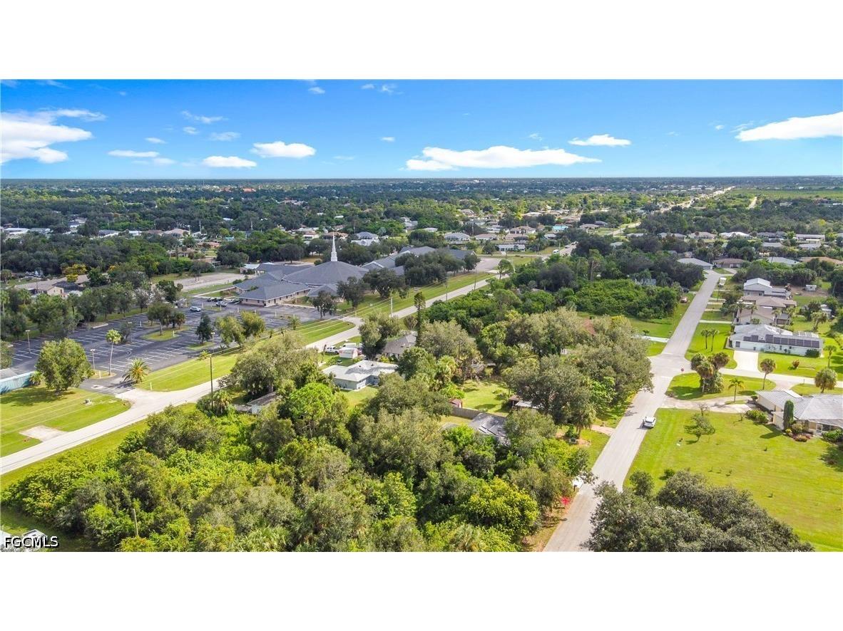 18522 Robinson Avenue Port Charlotte FL 33948 2026022432 image35