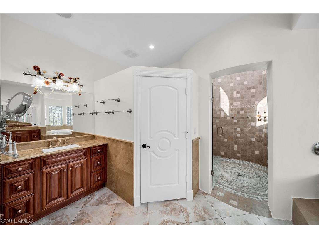 18528 Baseleg Avenue North Fort Myers FL 33917 224018391 image22