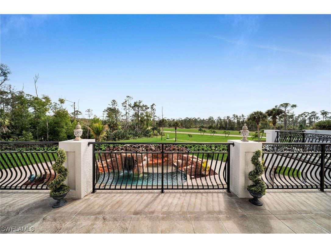 18528 Baseleg Avenue North Fort Myers FL 33917 224018391 image40